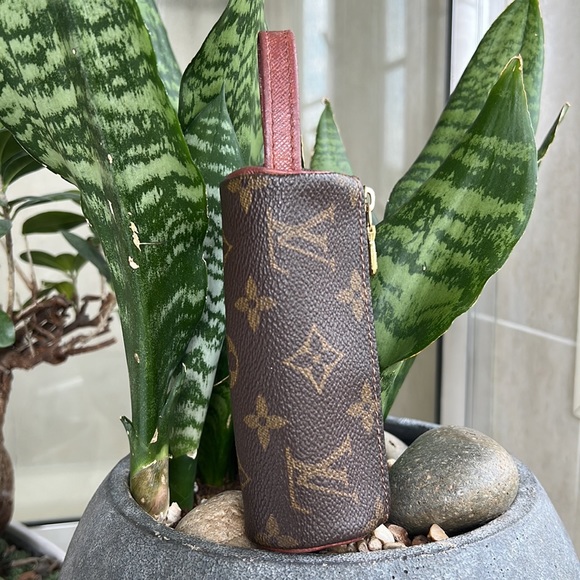 Louis Vuitton bag - Picture 1 of 11